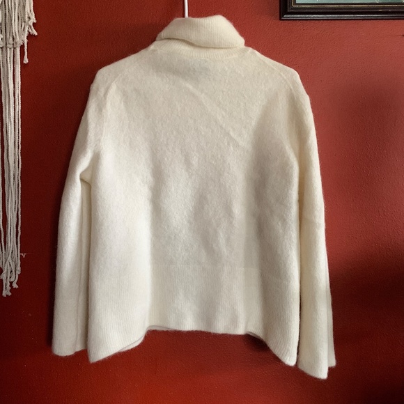 & Other Stories Cream Cowl Neck Sweater Oversized Knit - Picture 3 of 13